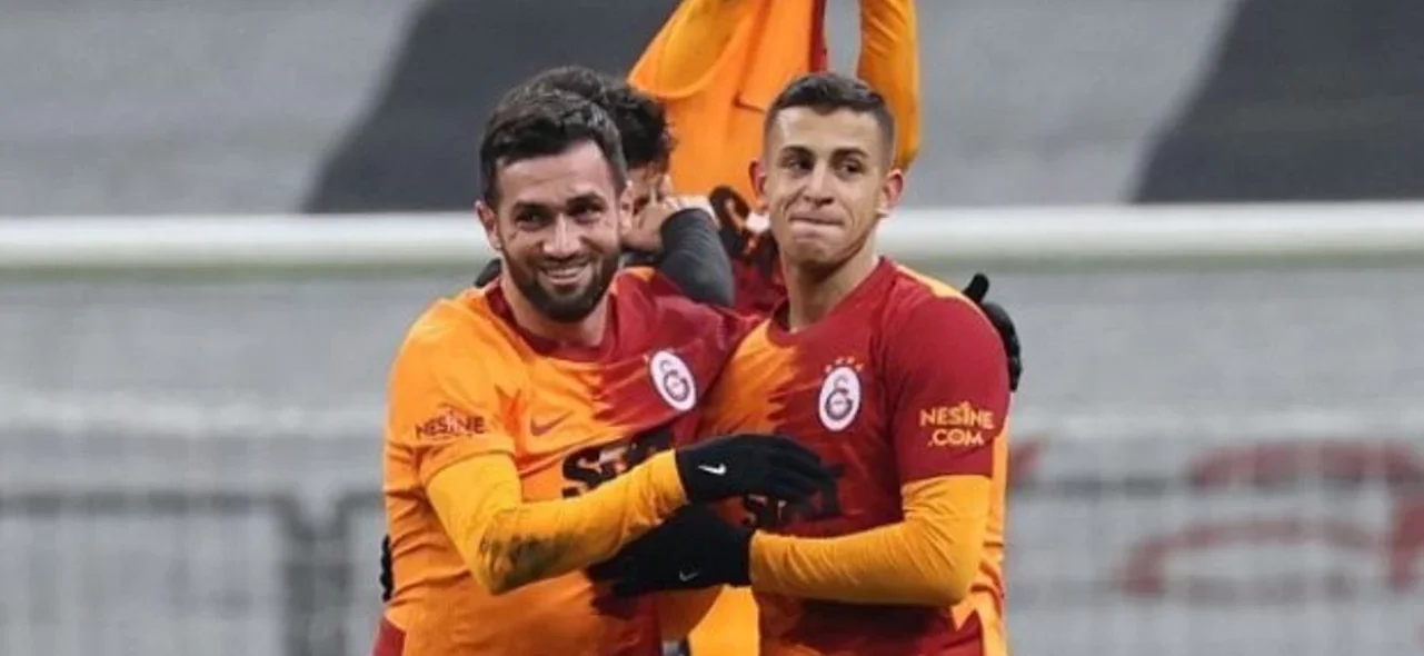 Galatasaray celebró en casa / AFP