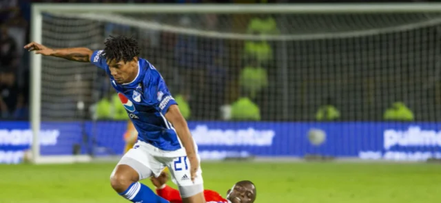 Juan Carlos Pereira en amistoso ante América / Foto AFP