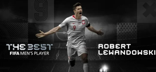 Lewandowski, el mejor jugador de la temporada / Foto FIFA