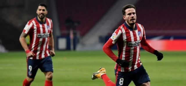 Atlético tiene 4 puntos de ventaja sobre Real Madrid con 2 partidos menos/ AFP