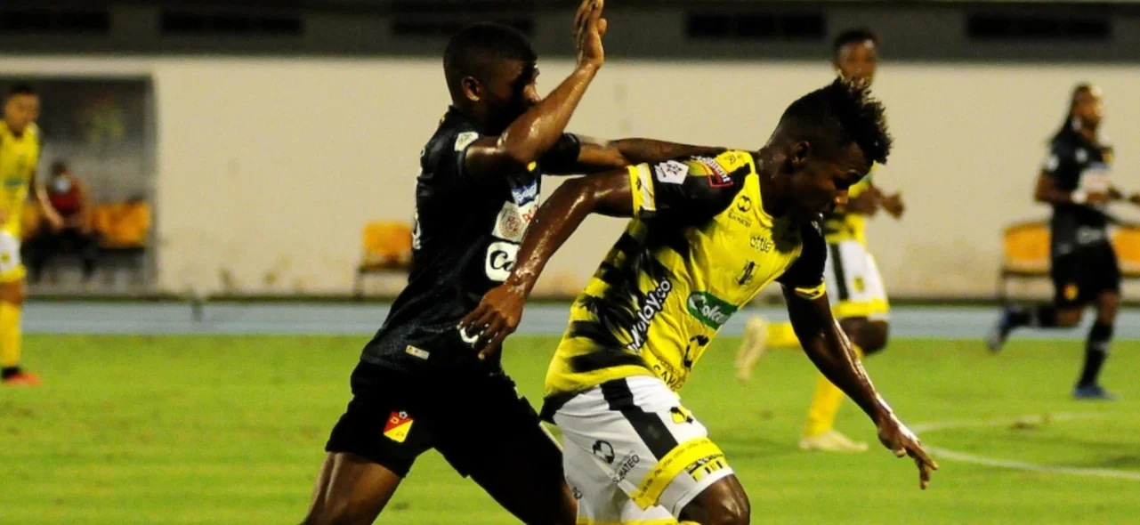 Alianza Petrolera empató 2-2 con Pereira. / Foto: VizzorImage - José D. Martínez