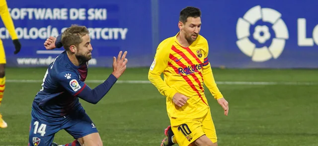 Lionel Messi se prepara para el partido contra Atlétic Club / AFP