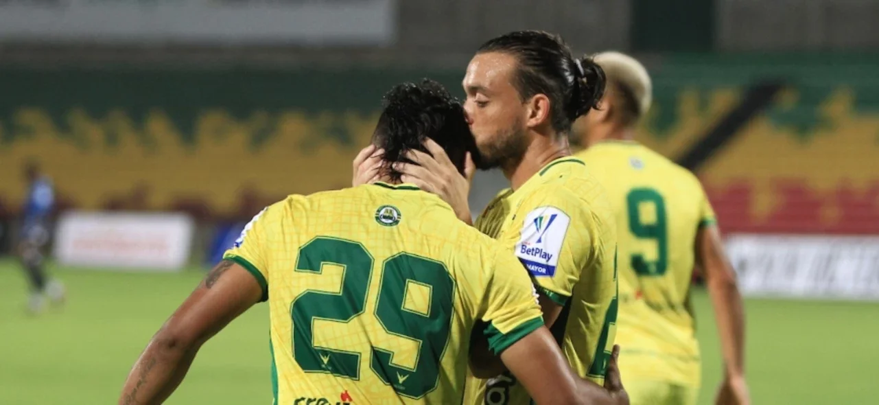 Bucaramanga superó 2-0 a Boyacá Chicó. / Foto: VizzorImage - Jaime Moreno