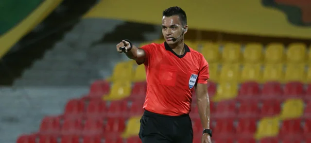 Nicolás Gallo, arbitro Colombiano / VizzorImage / Jaime Moreno