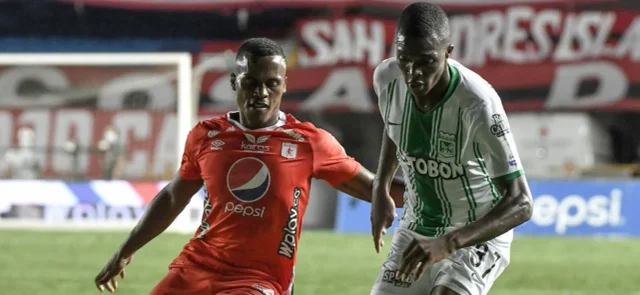 Jhon Arias es nuevo jugador de Santa Fe. / Foto: VizzorImage - Gabriel Aponte