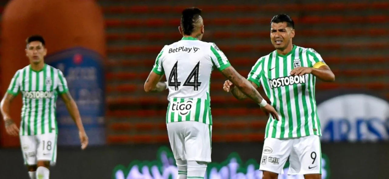 Jefferson Duque marcó triplete en la victoria de Nacional. / Foto: VizzorImage - Donaldo Zuluaga