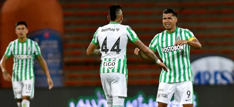 Jefferson Duque marcó triplete en la victoria de Nacional. / Foto: VizzorImage - Donaldo Zuluaga