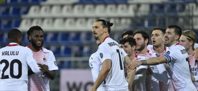 Zlatan Ibrahimovic, figura de Milán/ AFP