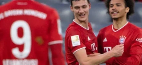 Bayern fue contundente en casa / AFP