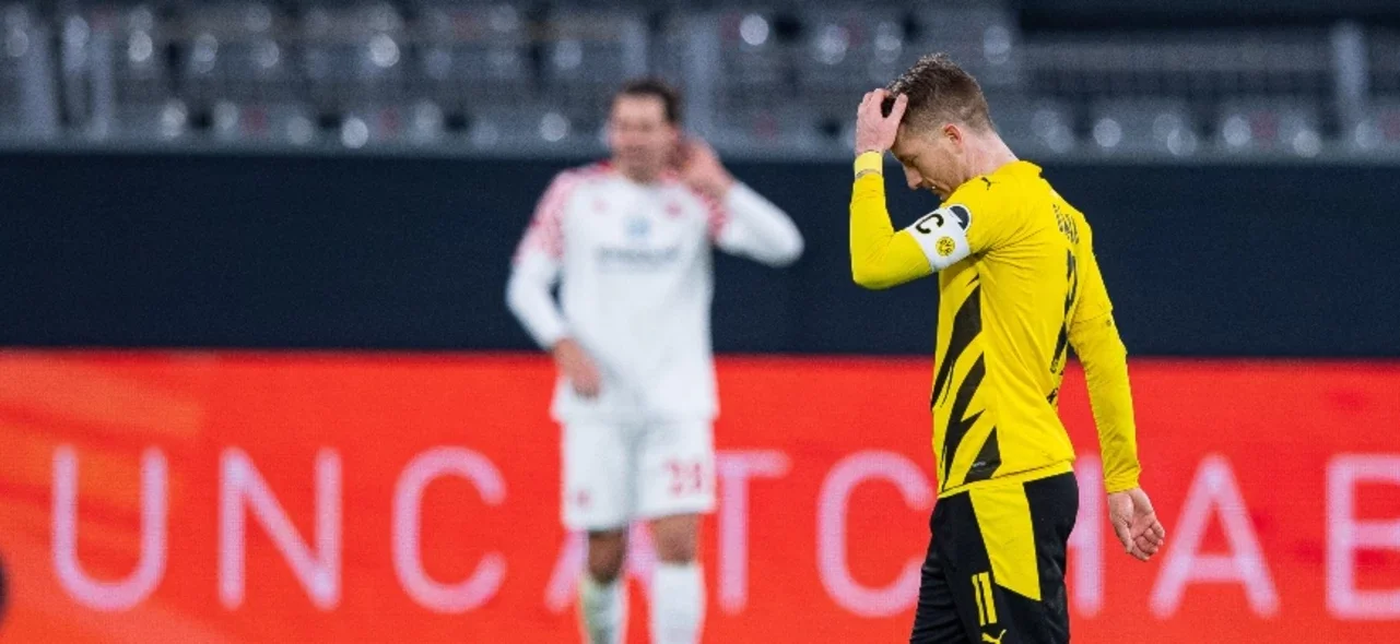 Dortmund llegó a 29 puntos en la Bundesliga / Foto APF