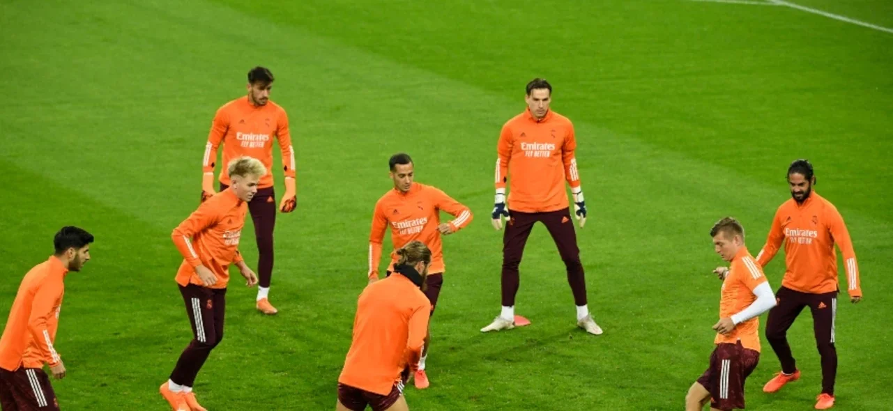 Real Madrid en entrenamiento de Champions / Foto AFP