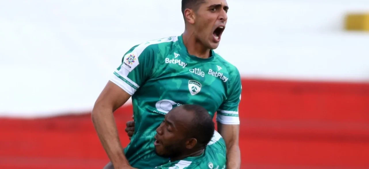 Pablo Sabbag celebra su gol | Foto: VizzorImage / Daniel Garzón