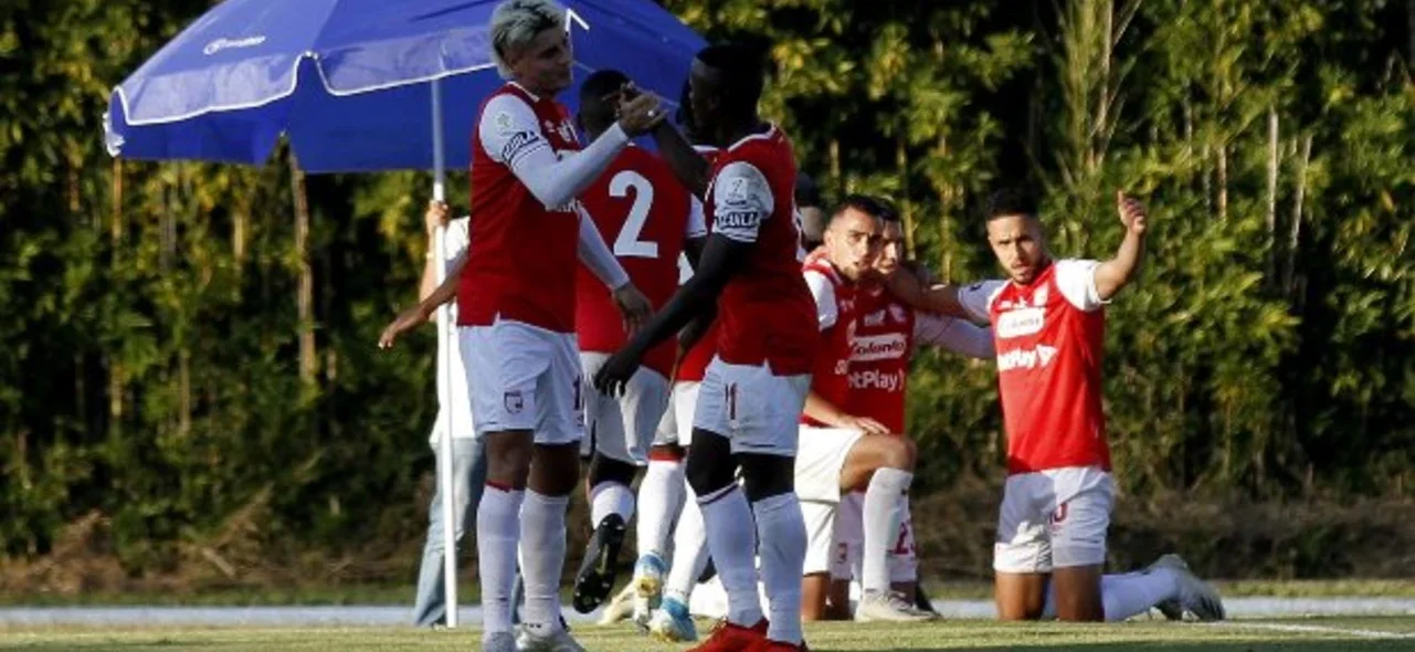 Santa Fe derrotó 0-2 a Águilas Doradas / VizzorImage / Juan Cardona