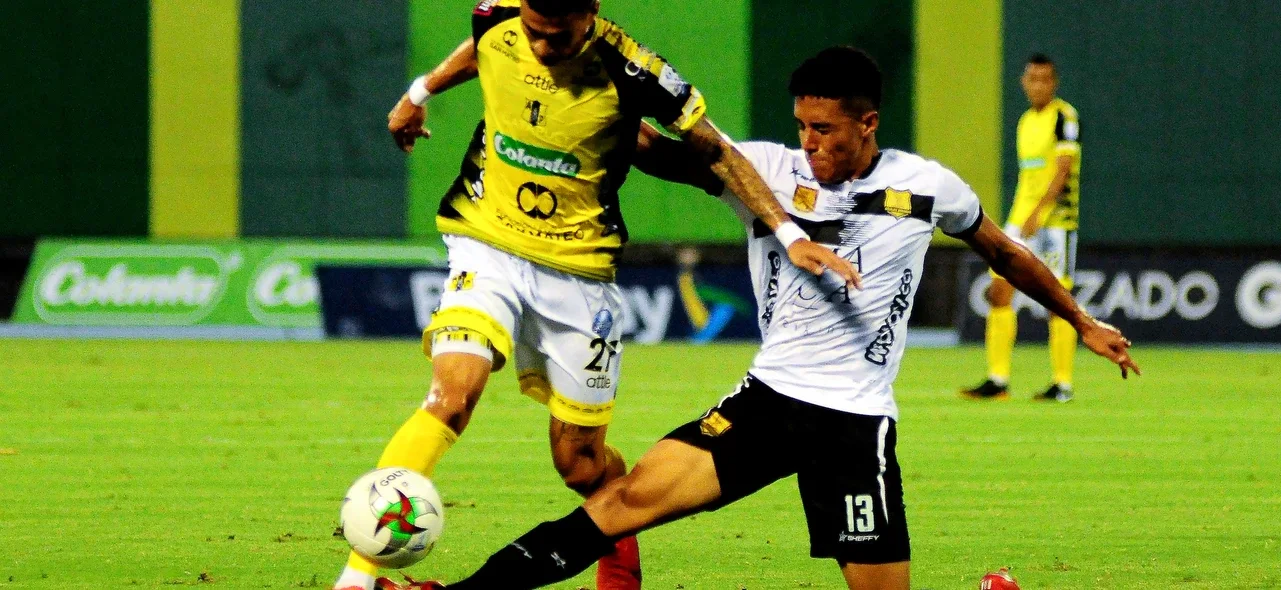 Águilas Doradas derrotó 1-2 a Alianza Petrolera / VizzorImage / Jose D. Martinez