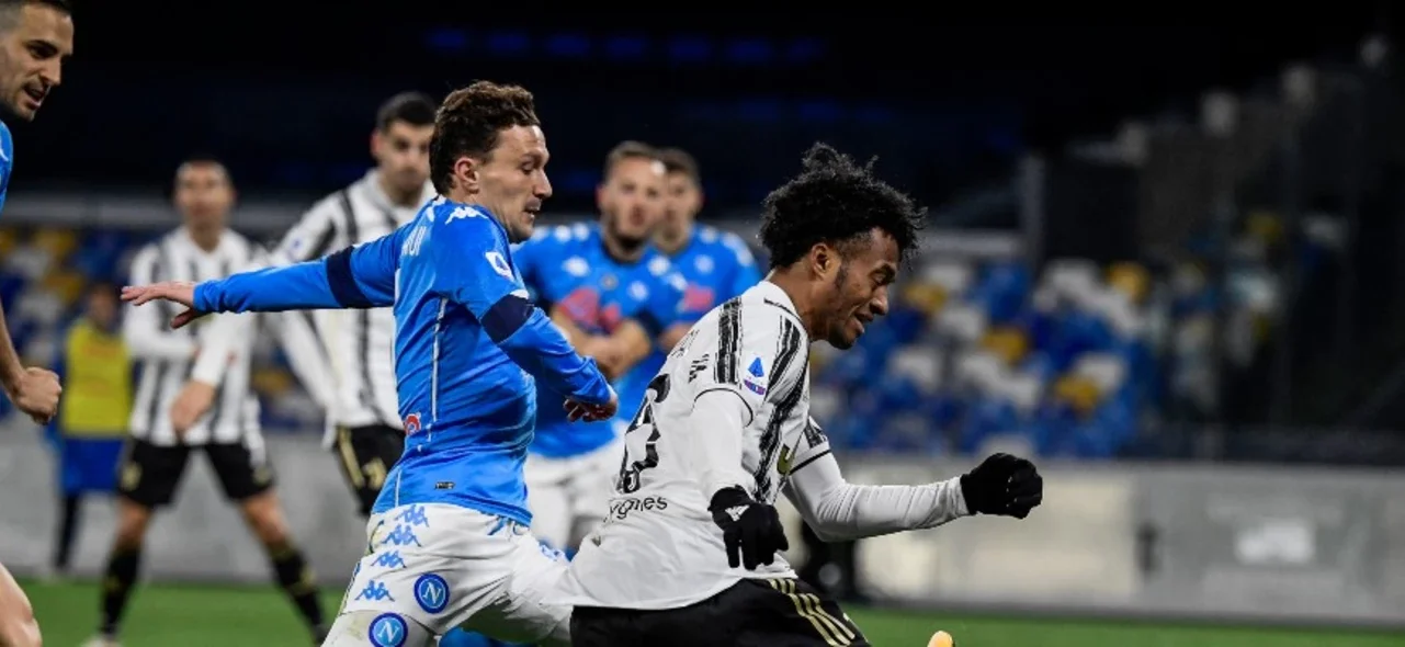 Cuadrado fue titular ante Nápoli / Foto AFP