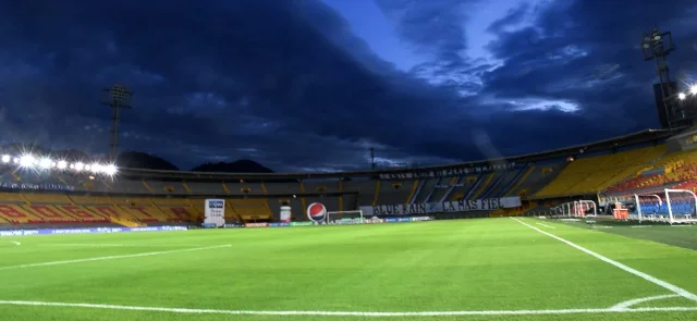 Estadio El Campín de Bogotá / Foto VizzorImage