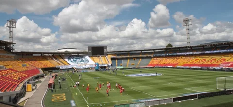 Estadio El Campín en el juego Millonarios vs Pereira / Foto VizzorImage