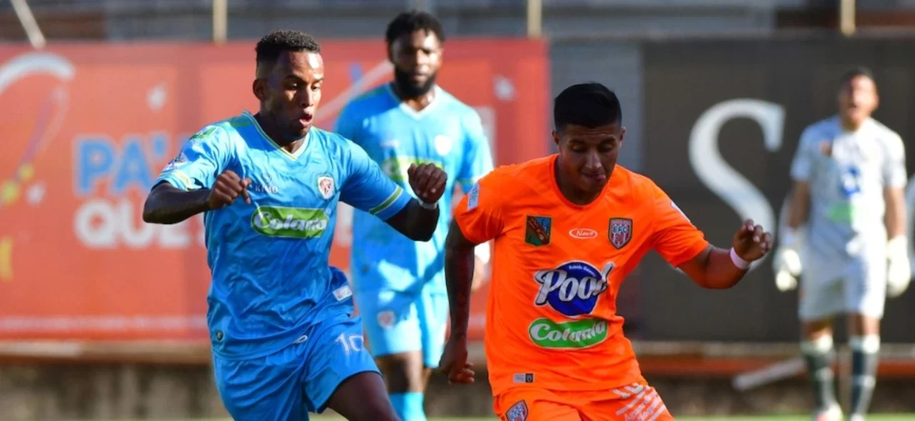 Envigado y Jaguares empataron 1-1 en el Polideportivo Sur. / Foto: VizzorImage - Luis Benavides
