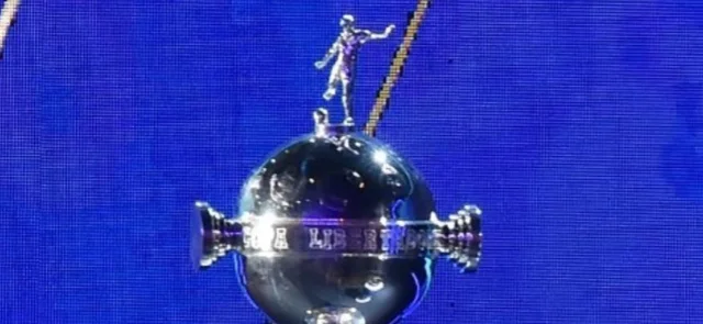 Trofeo de la Copa Libertadores/ AFP