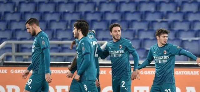 Milán sigue a 4 puntos de Inter/ AFP