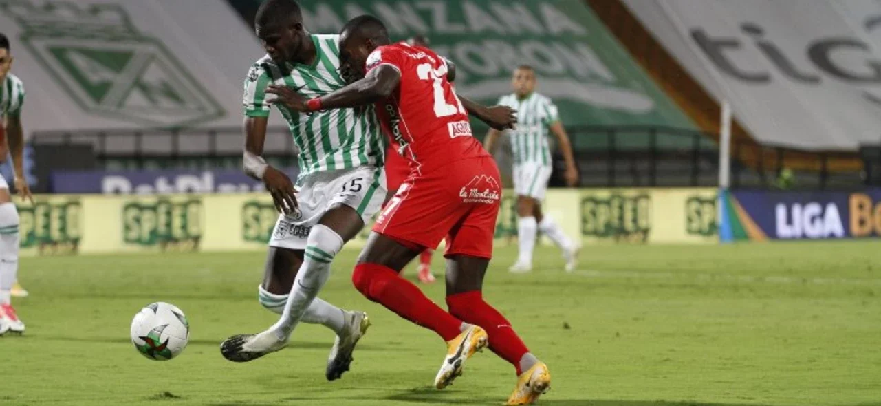 Nacional empató 2-2 con América / VizzorImage / Juan A Cardona
