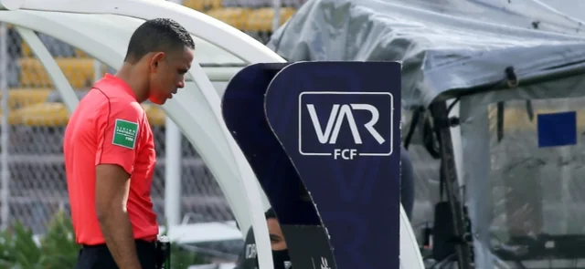 Partidos con VAR de las fechas 8 y 9 de la Liga BetPlay. / Foto: VizzorImage - Daniel Garzón