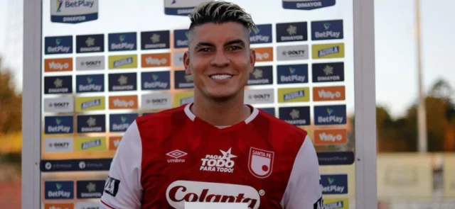 Michael Rangel fue elegido figura del partido en el último juego de Santa Fe/ Vizzorimage