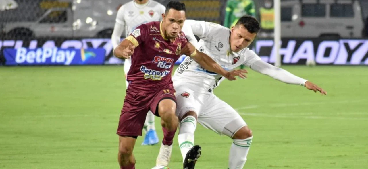 Tolima y Patriotas se enfrentaron en la fecha 8 de la Liga BetPlay Dimayor | VizzorImage / Joan Stiven Orjuela