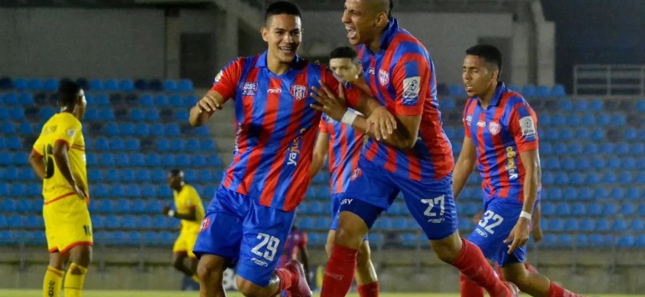 Unión Magdalena derrotó 1-0 a Bogotá / VizzorImage / Gustavo Pacheco