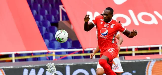 América y Envigado empataron sin goles | Foto: VizzorImage / Nelson Ríos