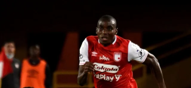 Dairon Mosquera, convocado al microciclo de la selección Colombia | Foto: VizzorImage / Luis Ramírez