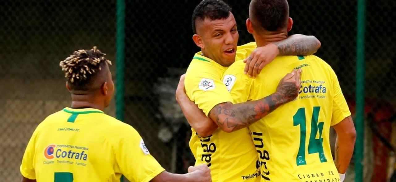 Leones celebra el triunfo sobre Barranquilla / Foto VizzorImage