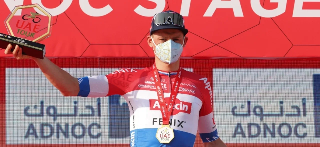 Mathieu van der Poel, líder del Tour de los Emiratos / AFP