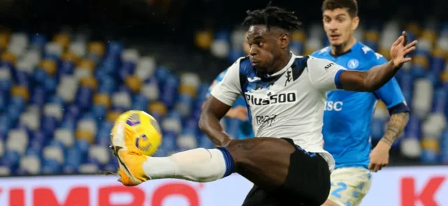 Duván Zapta fue inicialista junto a Muriel / Foto VizzorImage