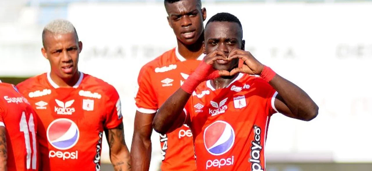 América visitó a Alianza Petrolera en la fecha 15 de la Liga BetPlay Dimayor / Foto: VizzorImage / Jose Martinez