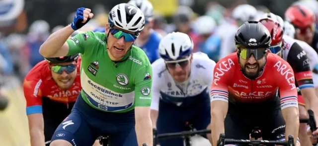 Sam Bennett, ganador de la etapa 5 / AFP