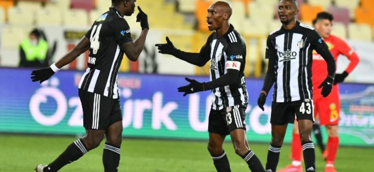 Besiktas celebró en su visita a Malatyaspor / AFP