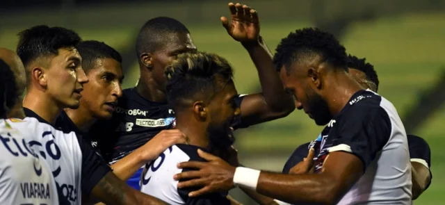 Junior celebra la victoria sobre Caracas en Libertadores / Foto AFP