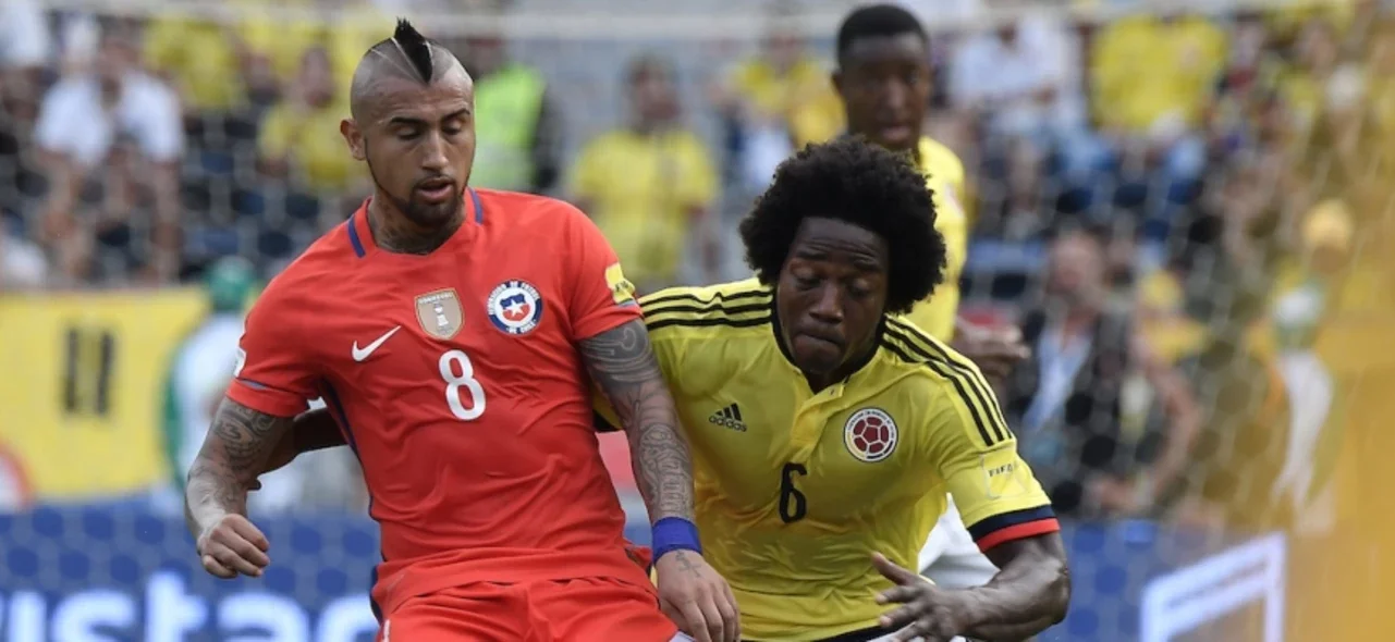 Carlos Sánchez jugará en su tercer equipo en Inglaterra. / Foto: VizzorImage- Gabriel Aponte