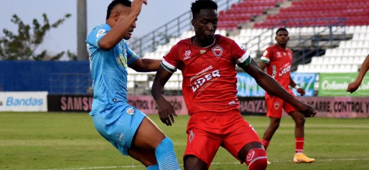 Jaguares derrotó 3-2 a Patriotas en la jormada 11 de la Liga BetPlay / VizzorImage / Andres Lopez