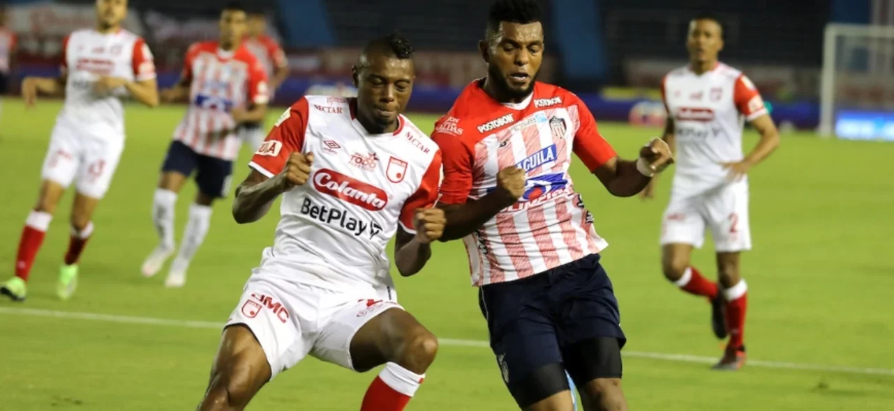 Junior empató 1-1 con Santa Fe en el Metropolitano. / Foto: VizzorImage - Jairo Cassiani
