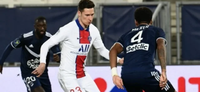 Julian Draxler, figura de PSG/ AFP
