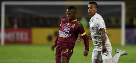 Cali y Tolima se enfrentaron entre semana en la Copa Sudamericana/ AFP