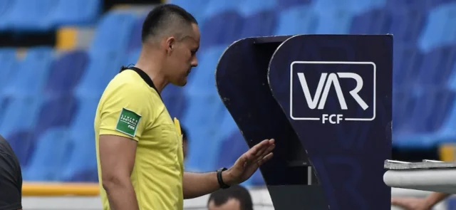 Partidos con VAR para la fecha 17 de la Liga BetPlay. / Foto: VizzorImage - Gabriel Aponte