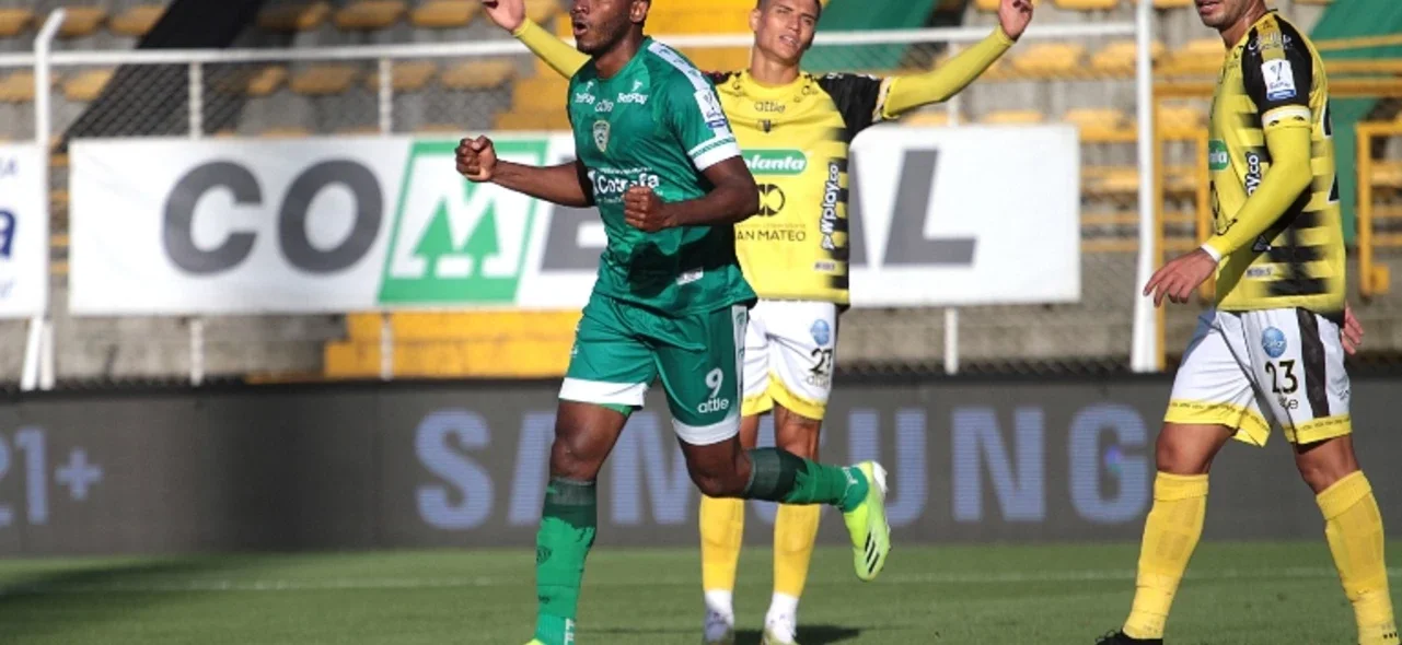 Herazo celebrando el gol ante Alianza / Foto VizzorImage