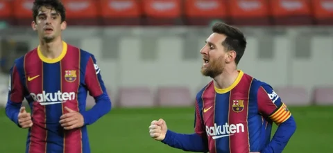 Messi celebró con doblete / AFP