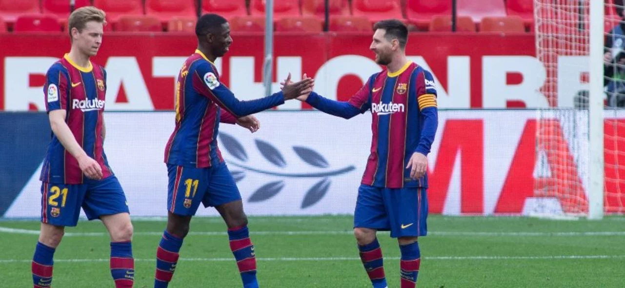 Barcelona busca la remontada frente a Sevilla / AFP