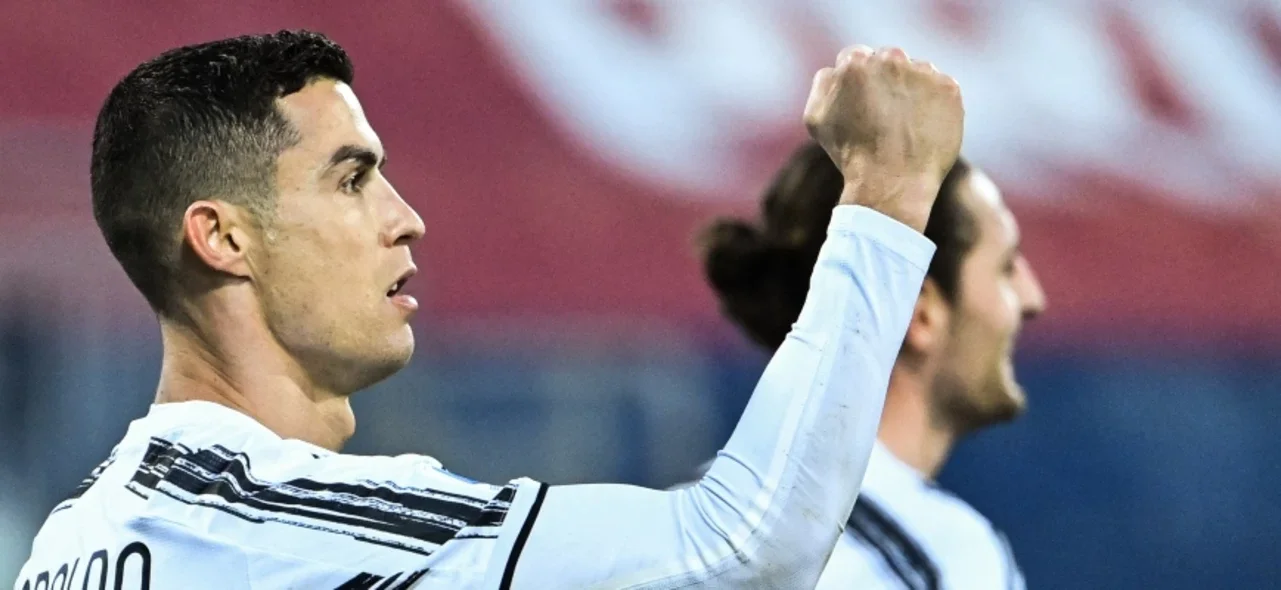 Ronaldo celebra triplete con Juventus en la Serie A / Foto AFP