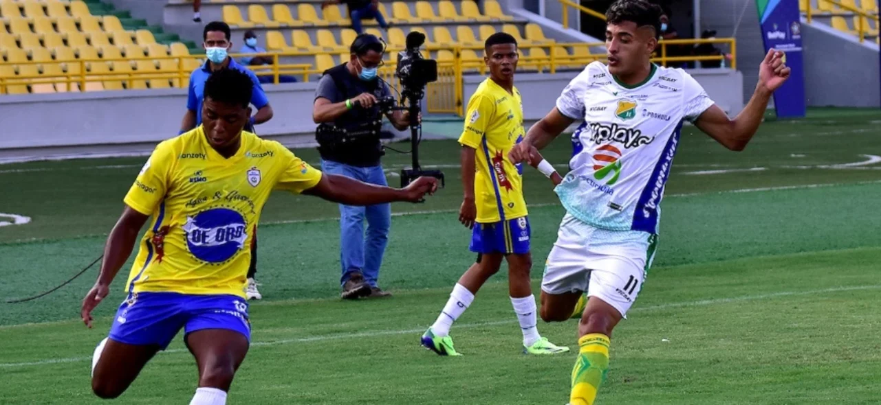 Huila visitó a Real Cartagena en la fase 1 de Ida de la Copa BetPlay Dimayor | VizzorImage / Javier García