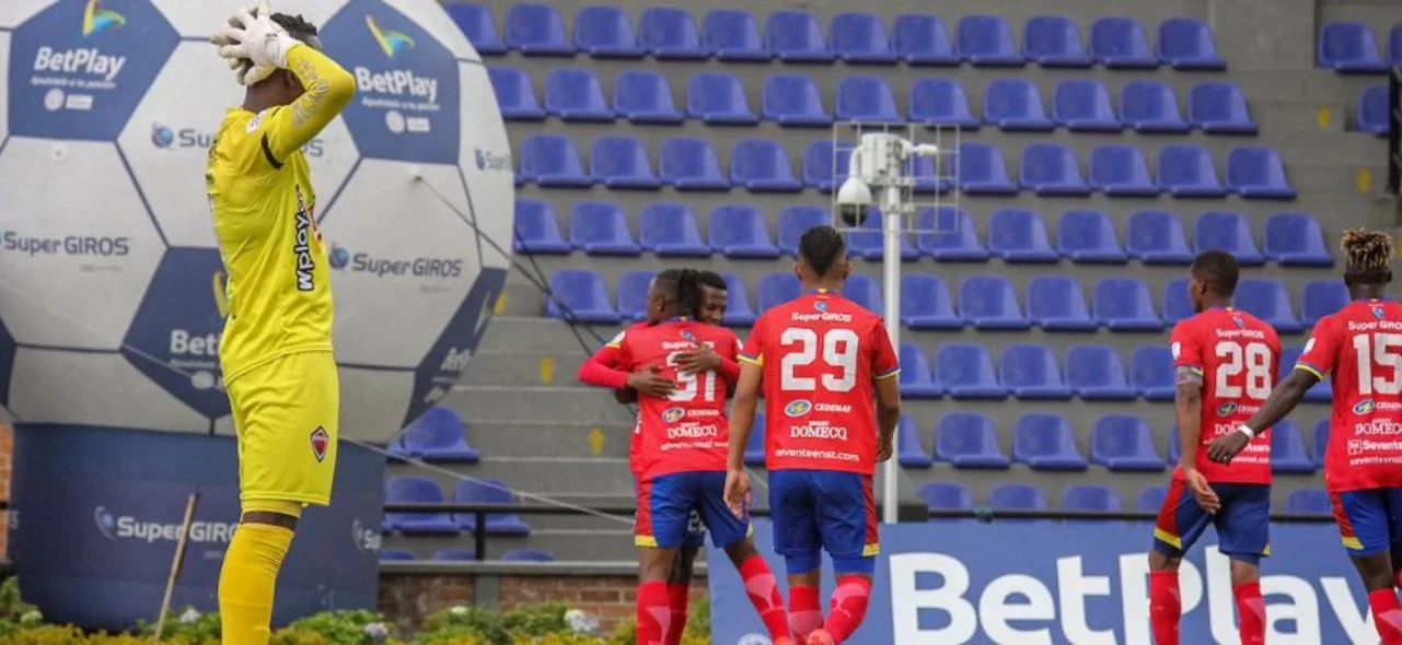 Pasto celebró con un autogol de Óscar Vanegas | Foto: VizzorImage / Leonardo Castro